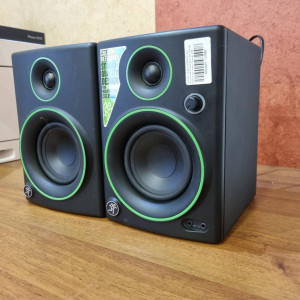 Обложка MACKIE CR4