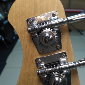 Обложка ROCKDALE Stars JB Bass Black