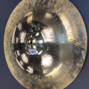 Обложка ED CYMBALS 2020 China 18` Brilliant