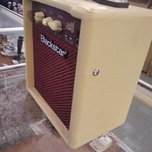 Обложка Blackstar Debut 10